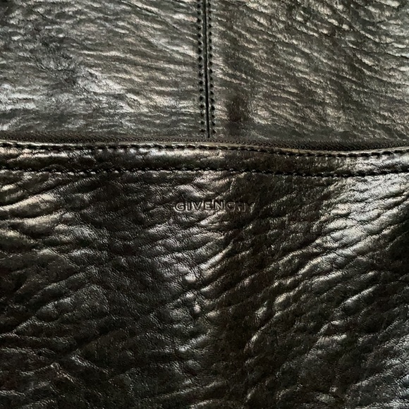 Givenchy genuine leather crossbody bag - Picture 8 of 16